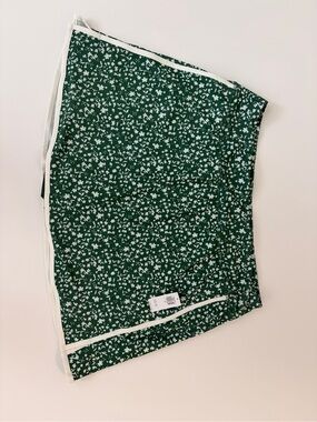 Old Navy Green Floral Skirt — NWT 🌿🤍
